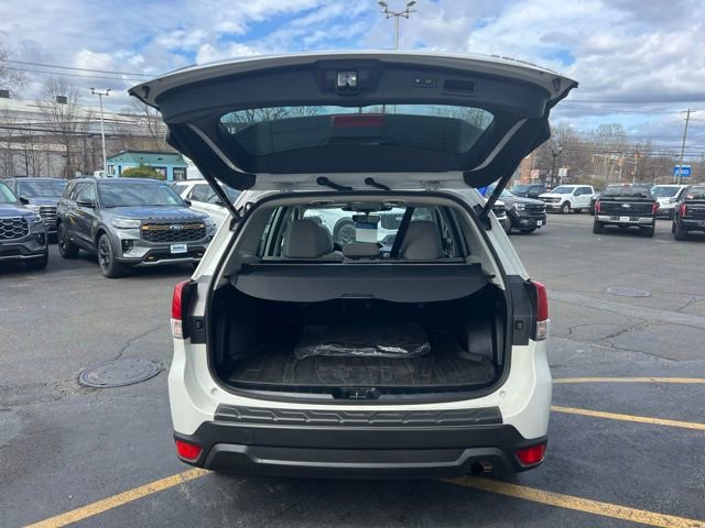 Used 2024 Subaru Forester Premium AWD/4WD image 8