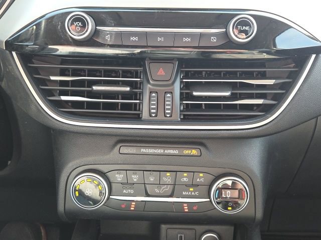 Certified 2020 Ford Escape SE image 34