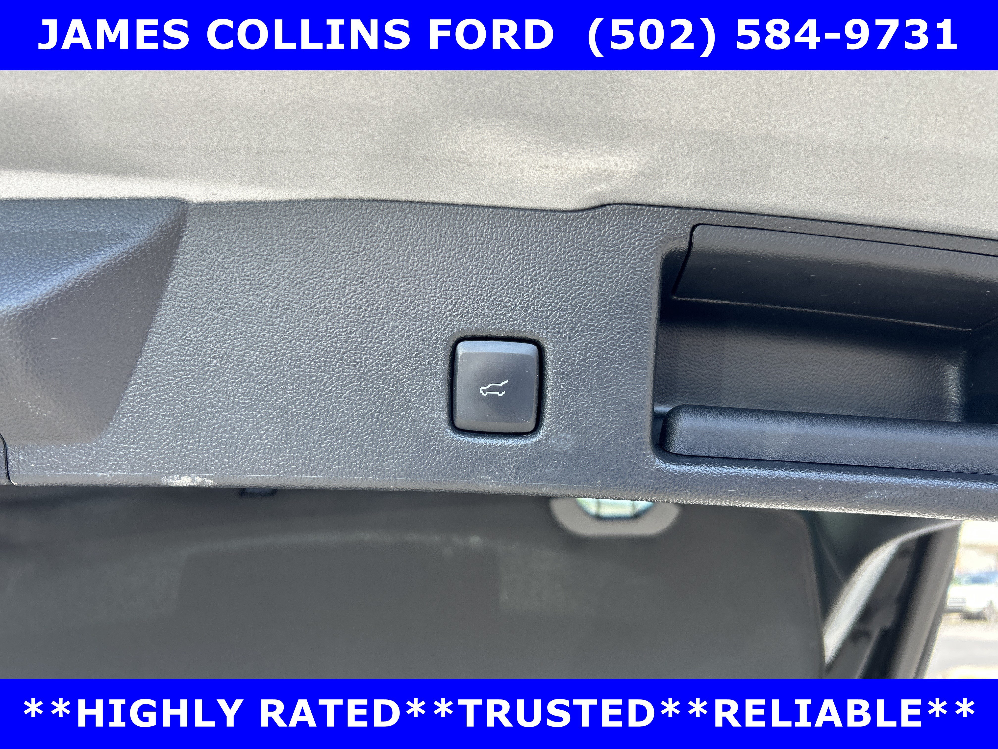 Certified 2023 Ford Escape Active FWD image 9