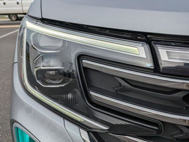 Used 2024 Volkswagen Atlas SE FWD image 10