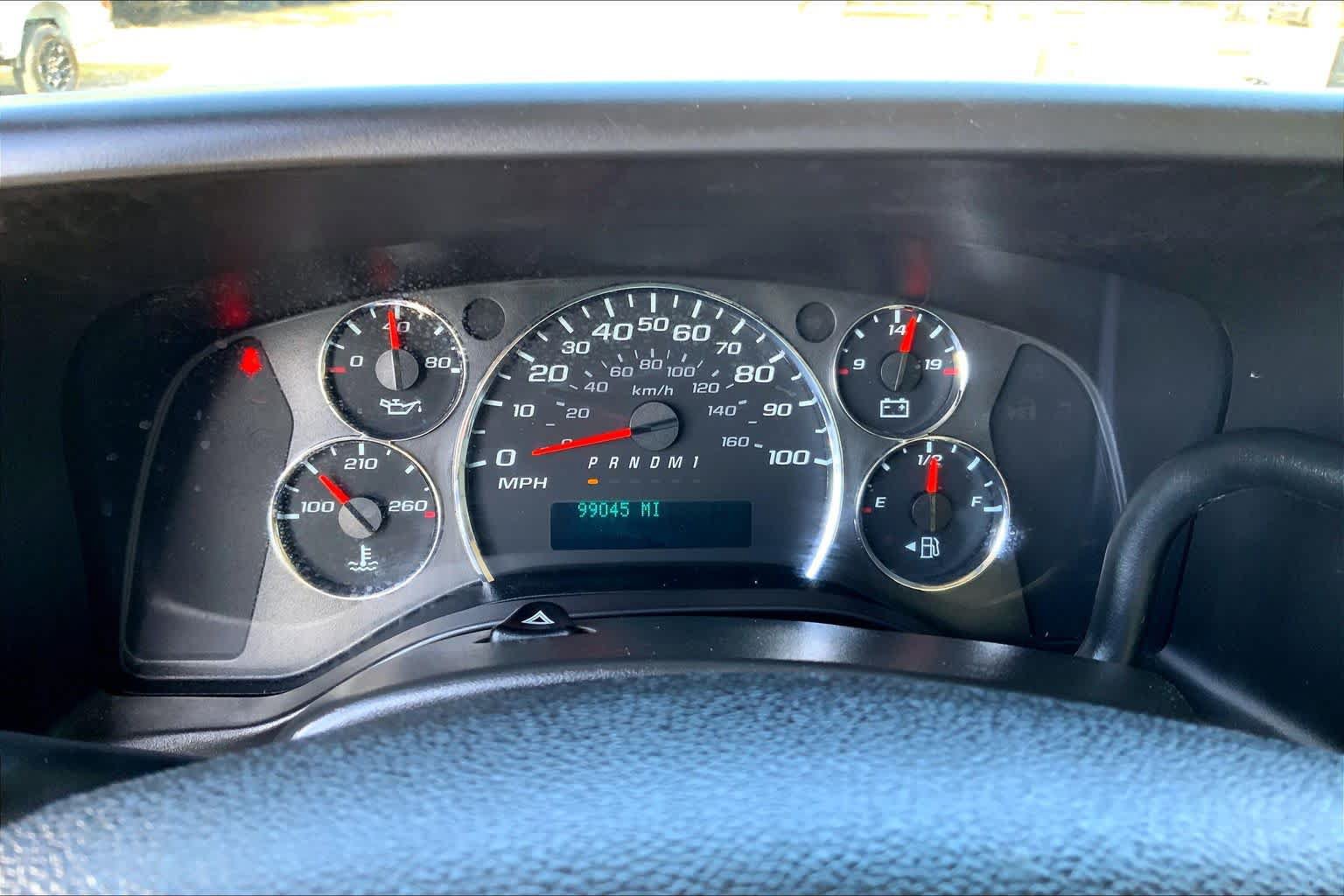 Used 2019 Chevrolet Express 2500 Extended RWD image 20