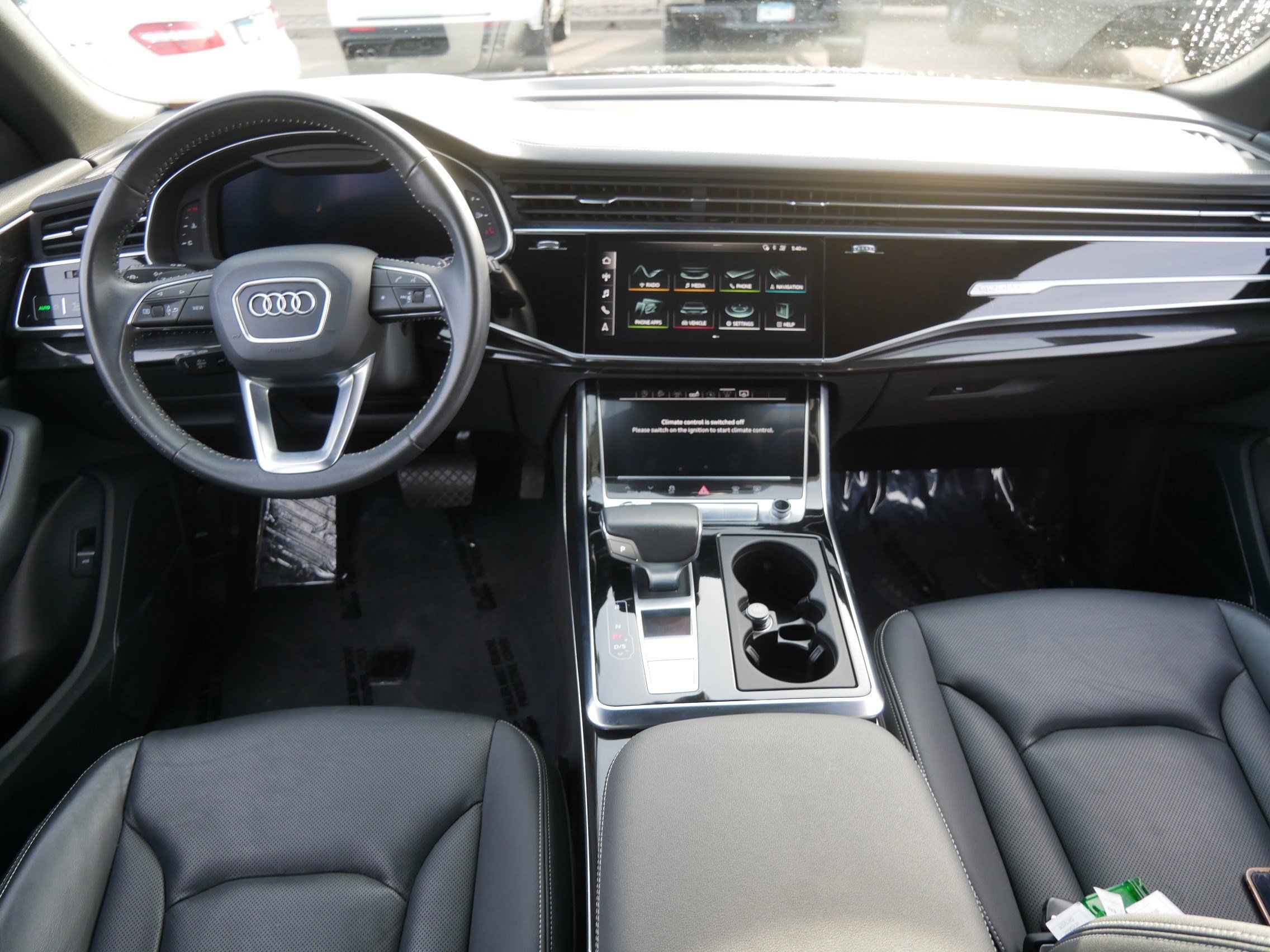 Used 2019 Audi Q8 Prestige image 10