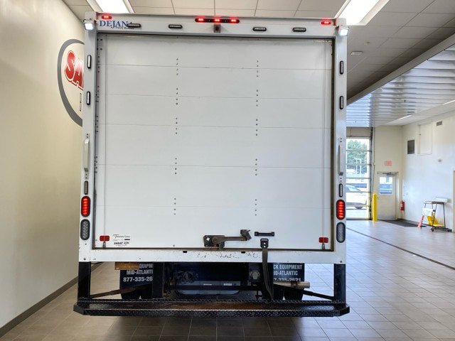 Certified 2023 Ford E-450 and Econoline 450 Super Duty w/ Power Windows & Locks Group RWD image 6