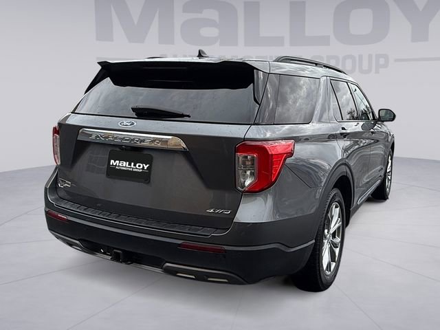 Certified 2021 Ford Explorer XLT w/ Equipment Group 202A image 5