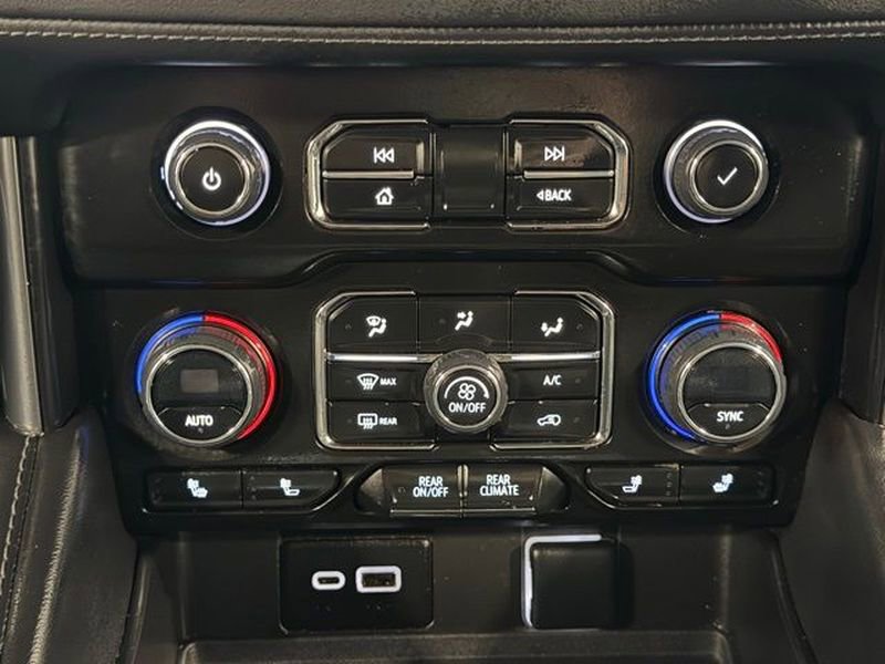 Used 2023 Chevrolet Tahoe LT image 30