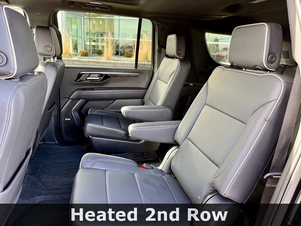 Used 2025 Chevrolet Suburban Premier w/ Sun And Tow Package image 10