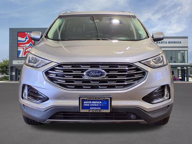 Certified 2022 Ford Edge Titanium AWD/4WD image 2