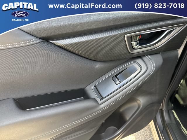 Used 2023 Subaru Forester Premium AWD/4WD image 17