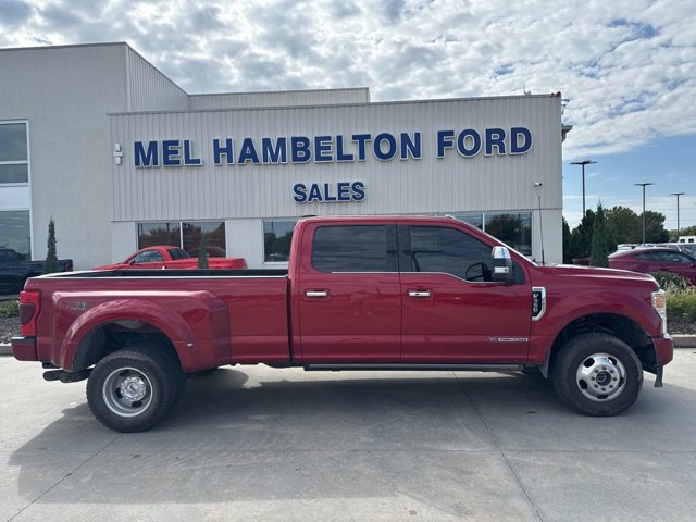 Certified 2022 Ford F350 Platinum image 1