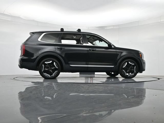 Used 2025 Kia Telluride S AWD/4WD image 34
