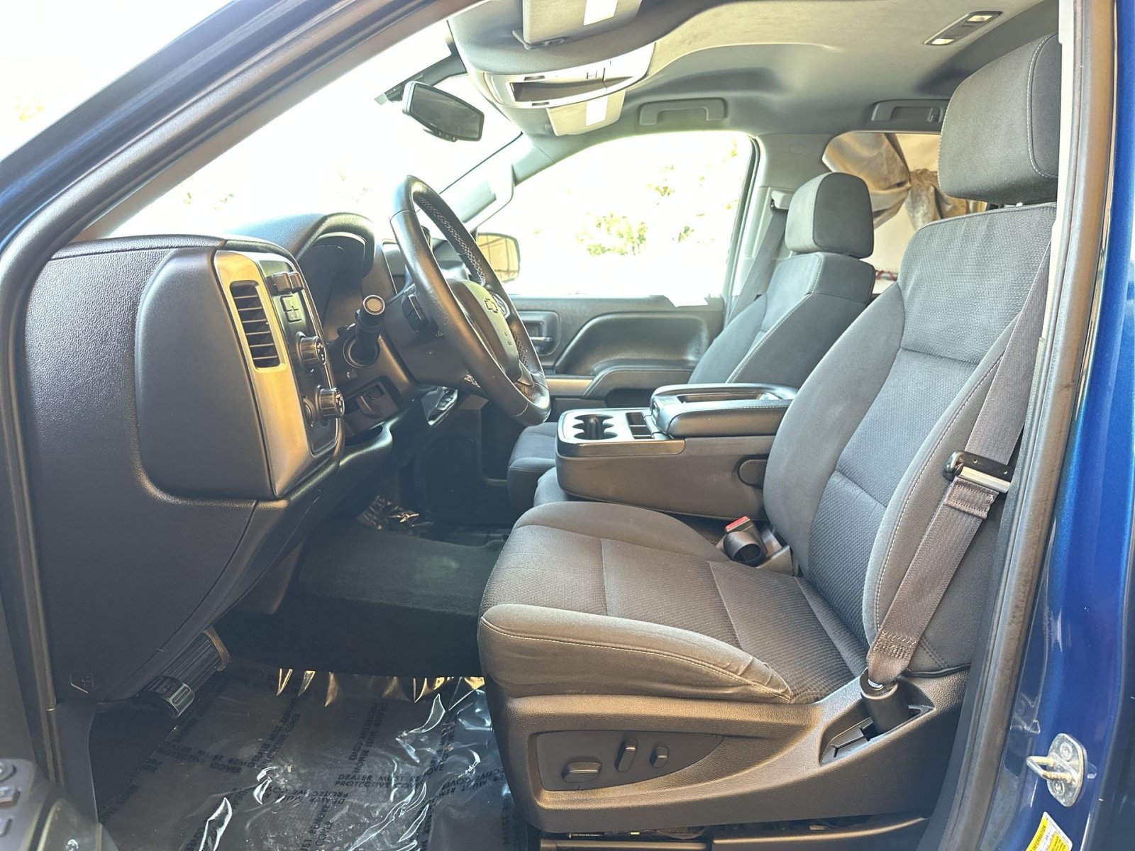 Used 2017 Chevrolet Silverado 1500 LT w/ All Star Edition AWD/4WD image 14