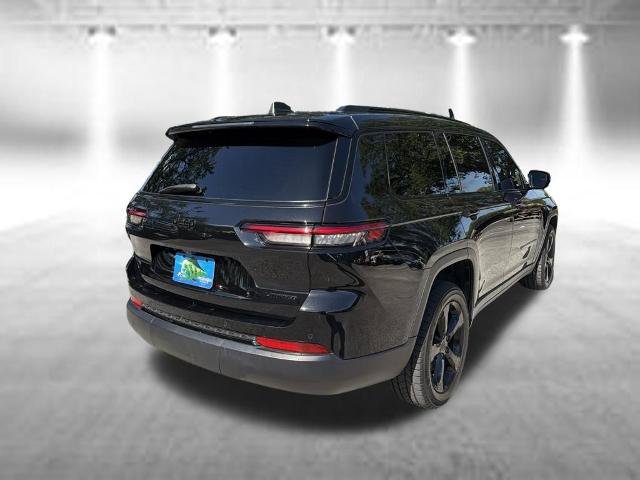 Used 2024 Jeep Grand Cherokee L Limited w/ Black Appearance Package RWD image 5