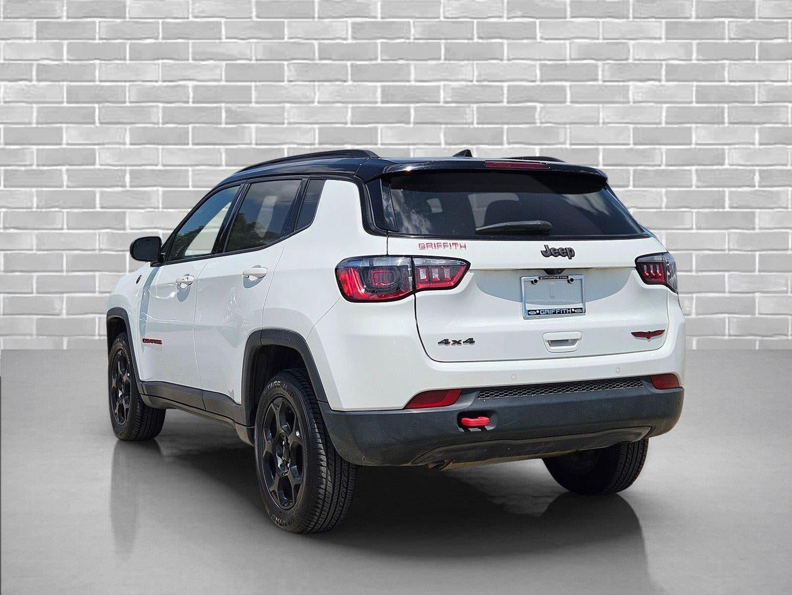 Used 2023 Jeep Compass Trailhawk AWD/4WD image 7