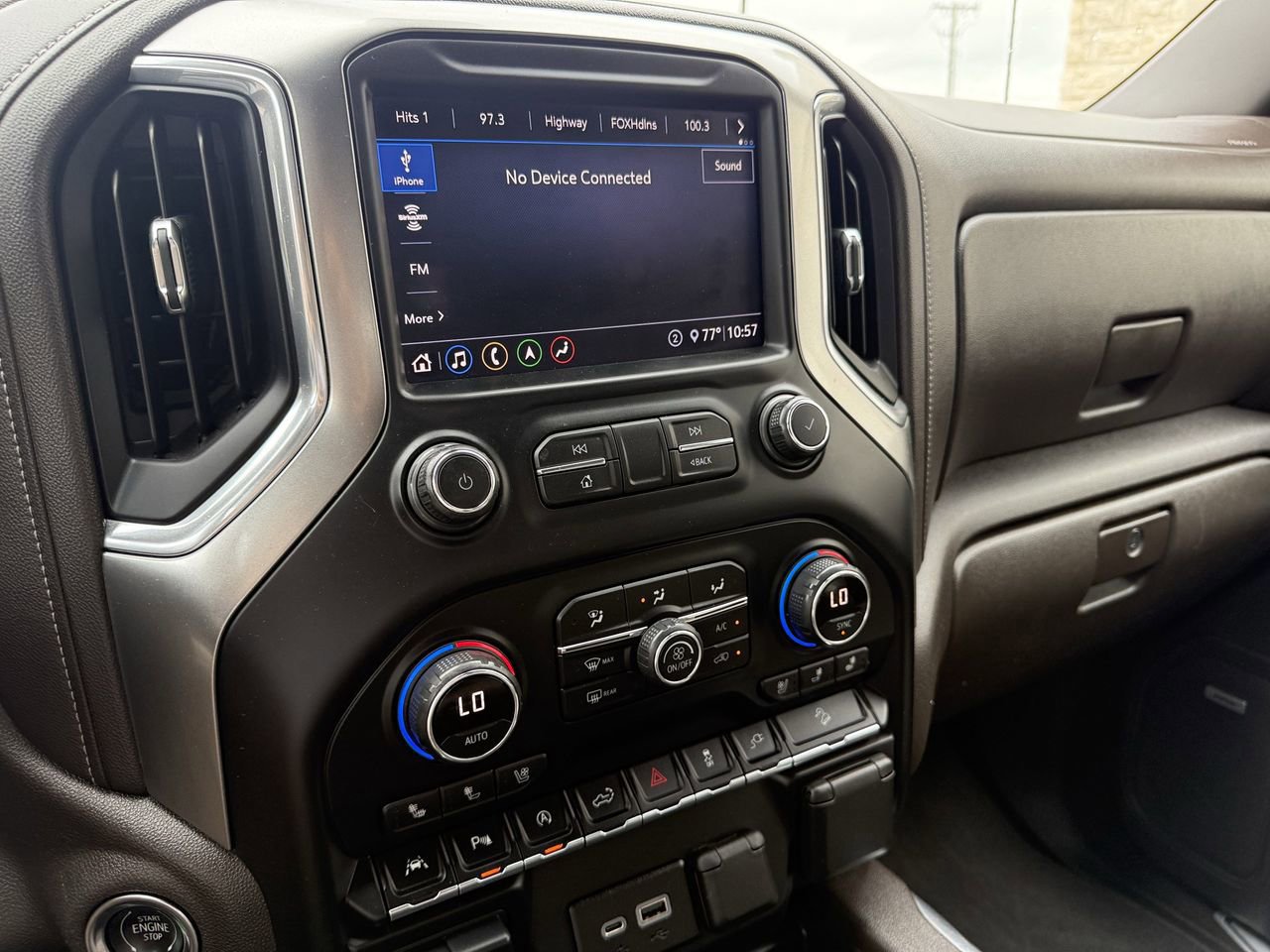 Used 2020 Chevrolet Silverado 1500 LTZ w/ LTZ Premium Package image 16