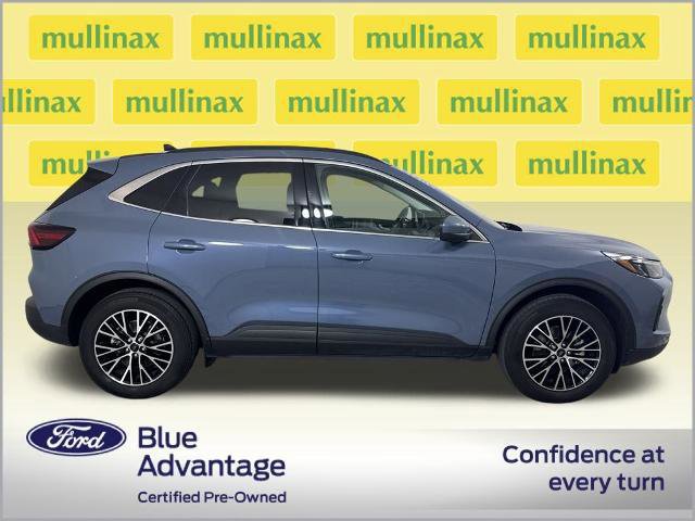 Certified 2025 Ford Escape SE w/ PHEV Premium Package image 5