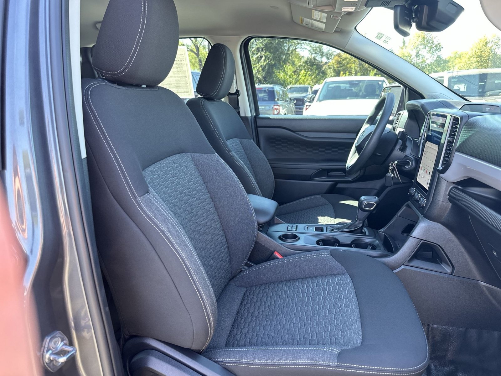 Certified 2025 Ford Ranger XL w/ Trailer Tow Package RWD image 27
