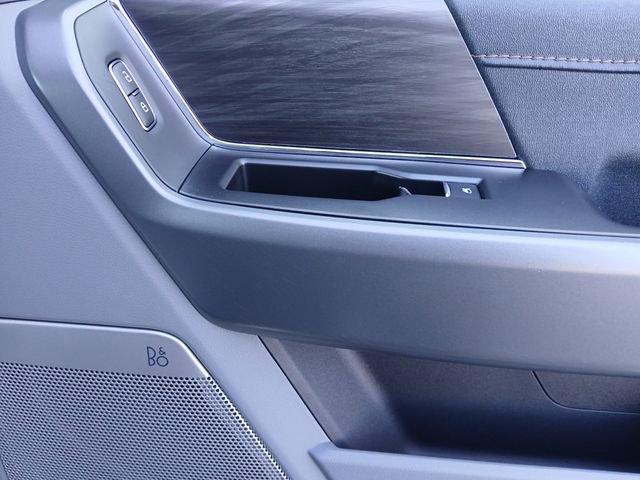 Certified 2025 Ford F150 Lariat w/ Equipment Group 501A Mid image 16