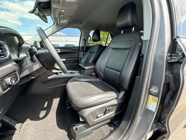 Certified 2024 Ford Explorer XLT w/ Equipment Group 202A AWD/4WD image 16