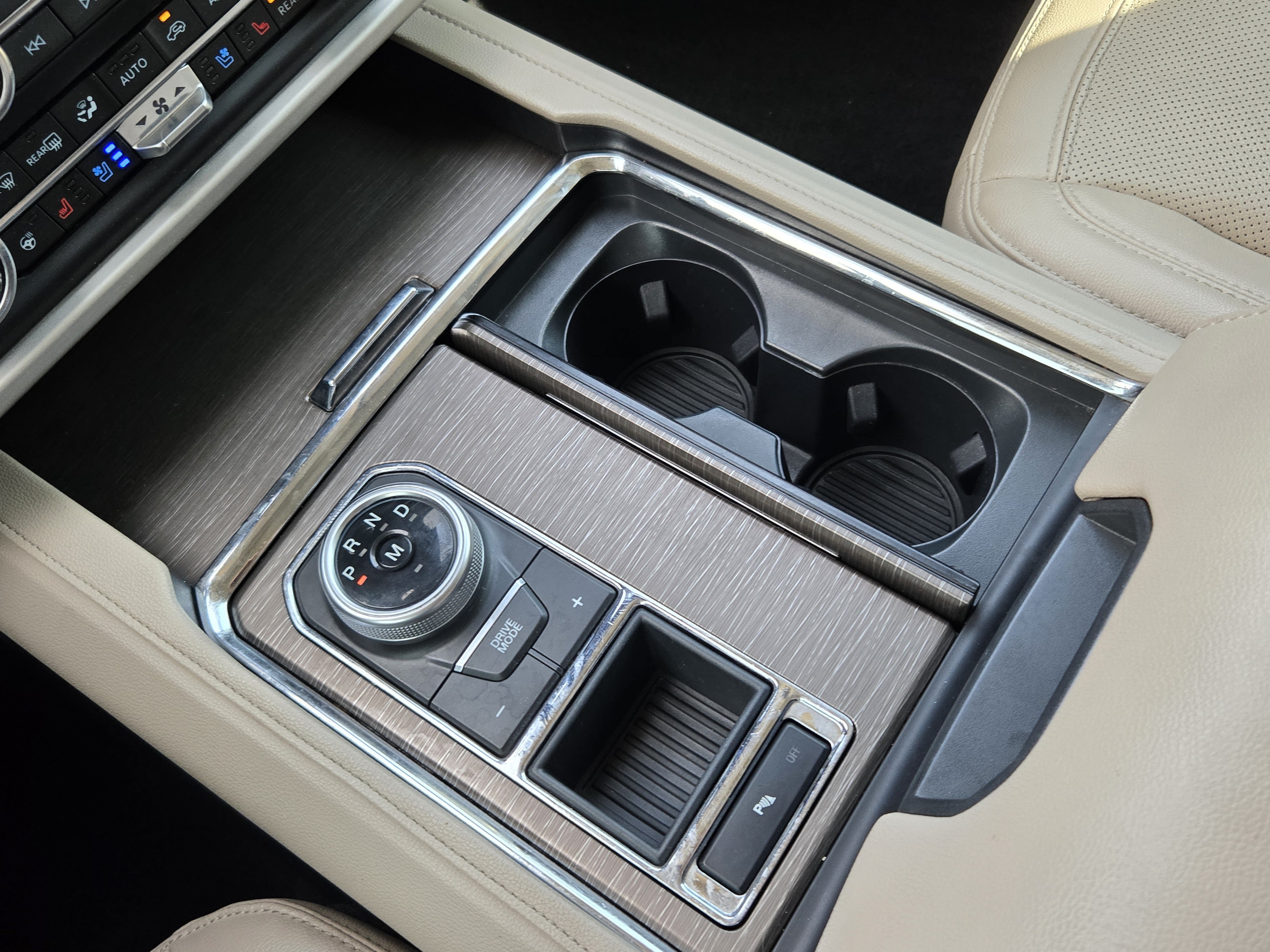 Certified 2023 Ford Expedition Limited RWD image 15