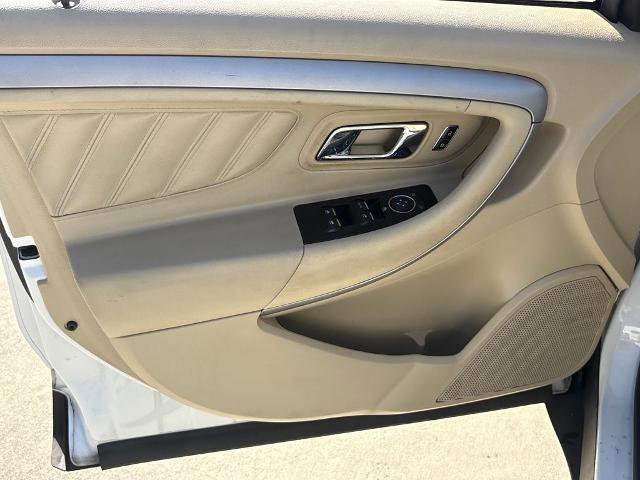 Certified 2017 Ford Taurus SE image 16