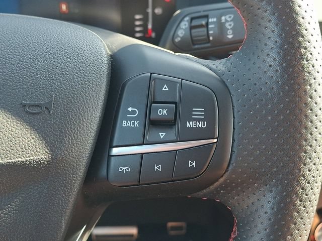 Certified 2023 Ford Escape ST-Line w/ Tech Pack #1 AWD/4WD image 21