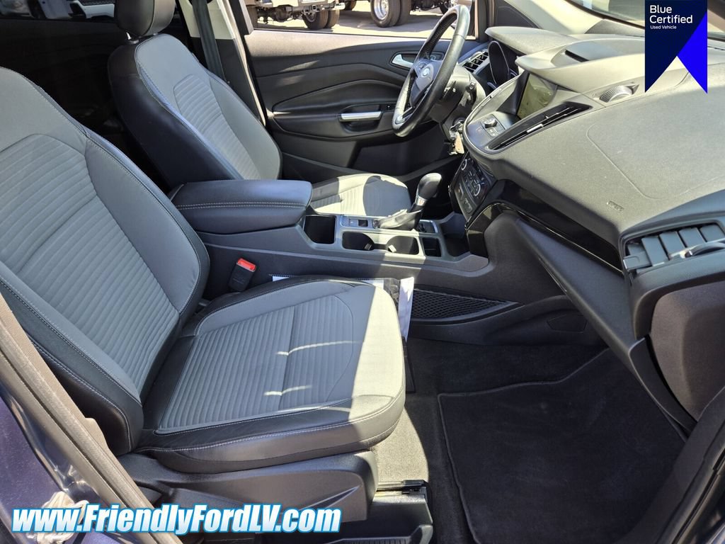 Certified 2018 Ford Escape SE w/ SE Sport Appearance Package FWD image 13