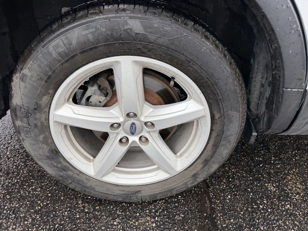 Certified 2018 Ford Explorer XLT image 30