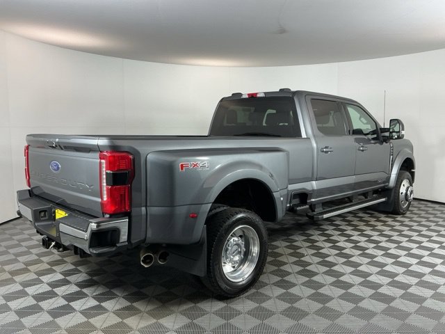 Certified 2025 Ford F450 Lariat w/ FX4 Off-Road Package AWD/4WD image 4
