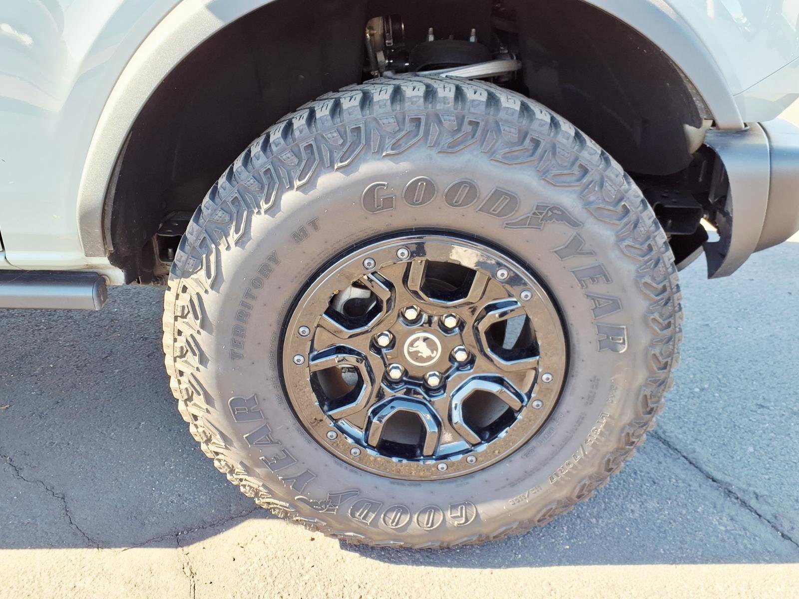 Certified 2023 Ford Bronco Wildtrak image 9