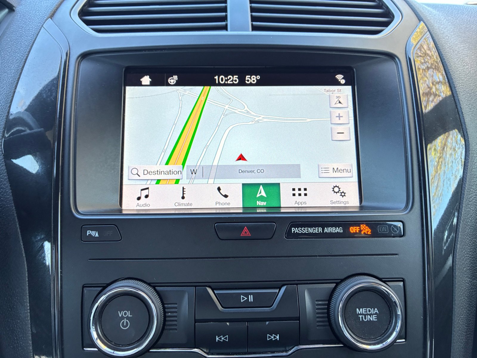 Certified 2019 Ford Explorer XLT w/ Equipment Group 202A AWD/4WD image 27