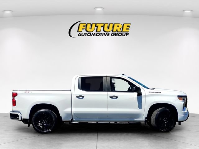 Used 2023 Chevrolet Silverado 1500 Custom w/ LPO, Dark Essentials Package AWD/4WD image 3