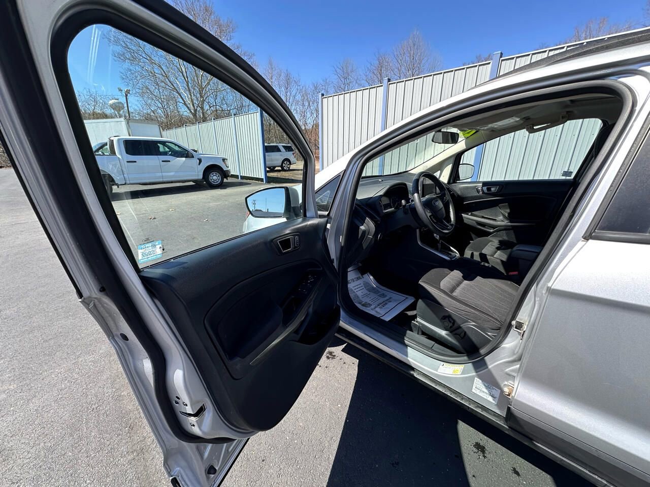 Certified 2020 Ford EcoSport SE w/ SE Convenience Package FWD image 12
