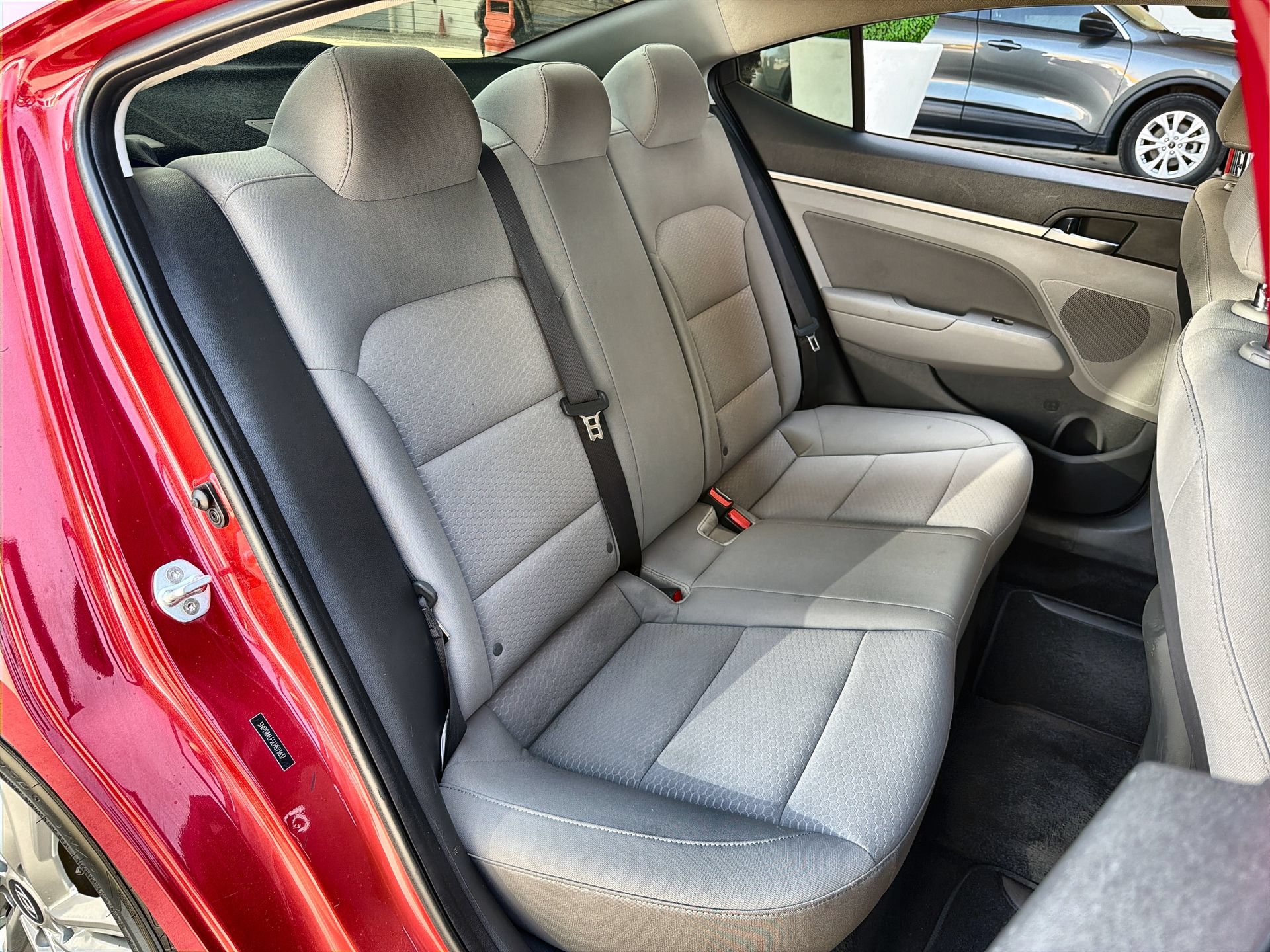 Used 2020 Hyundai Elantra SEL FWD image 21