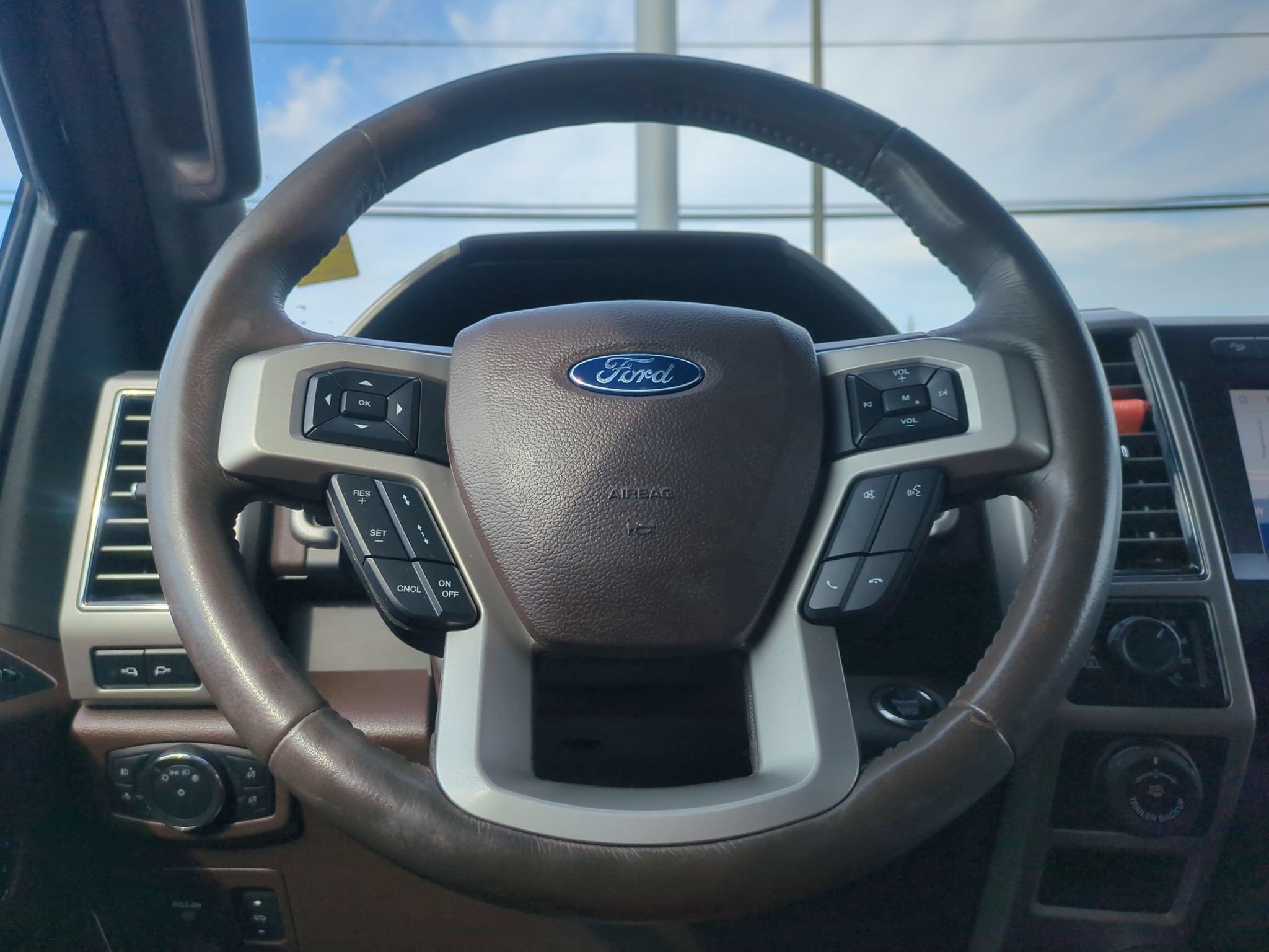 Certified 2020 Ford F150 King Ranch w/ Equipment Group 601A Luxury AWD/4WD image 13