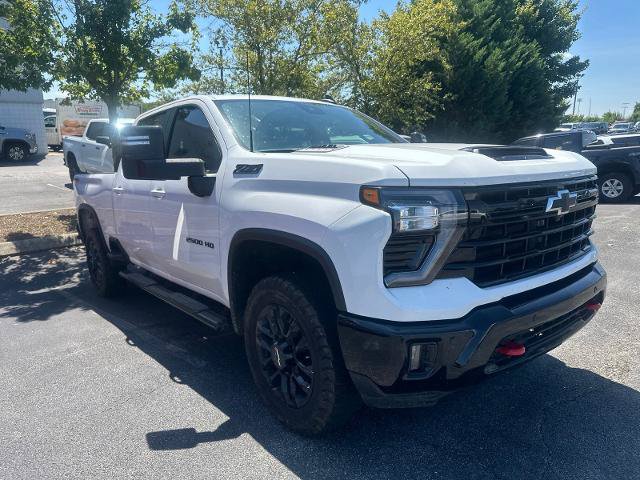 Used 2025 Chevrolet Silverado 2500 LT w/ Trail Boss Package AWD/4WD image 3