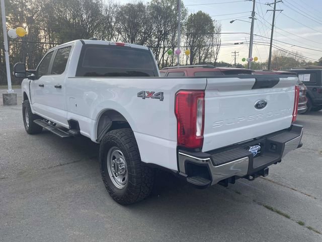 Certified 2024 Ford F350 XL w/ Snow Plow/Camper Package image 2