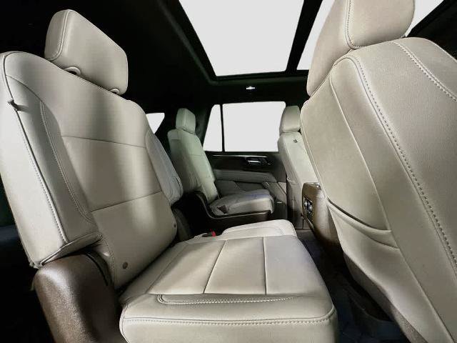 Used 2025 Chevrolet Tahoe Z71 w/ Z71 Off-Road Package AWD/4WD image 34