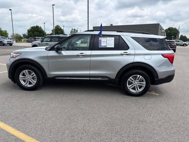 Certified 2023 Ford Explorer XLT w/ Equipment Group 202A AWD/4WD image 18