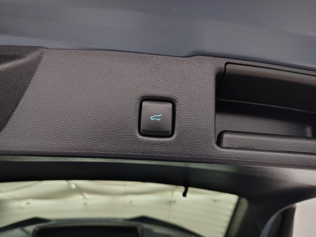 Certified 2025 Ford Escape ST-Line Select w/ Tech Pack #2 AWD/4WD image 19