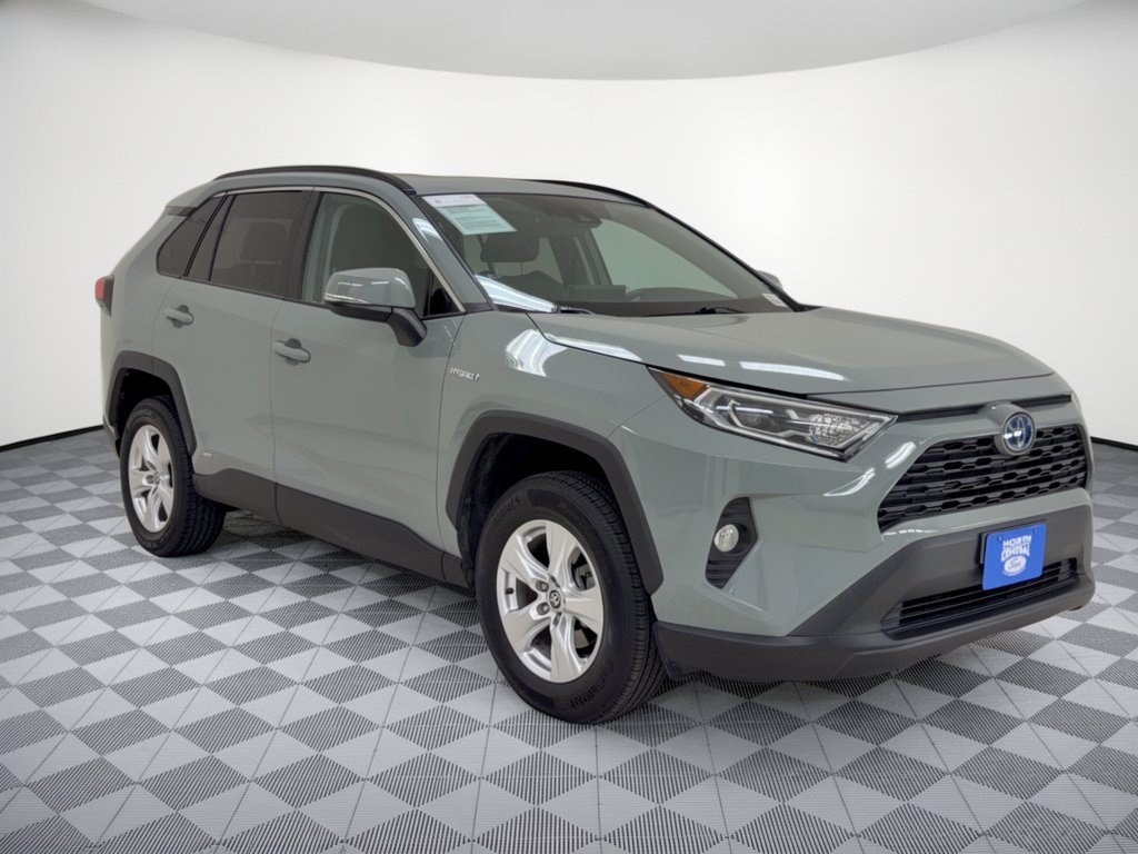 Used 2021 Toyota RAV4 XLE w/ Convenience Package AWD/4WD image 7
