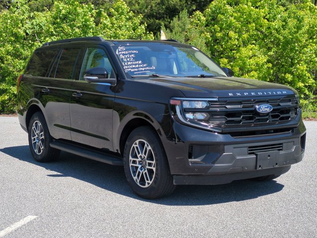 Certified 2025 Ford Expedition Active