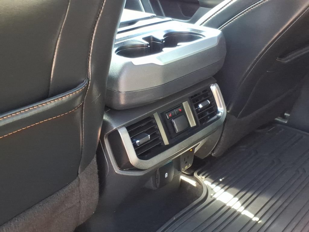 Certified 2023 Ford F150 Platinum w/ Equipment Group 701A High AWD/4WD image 17