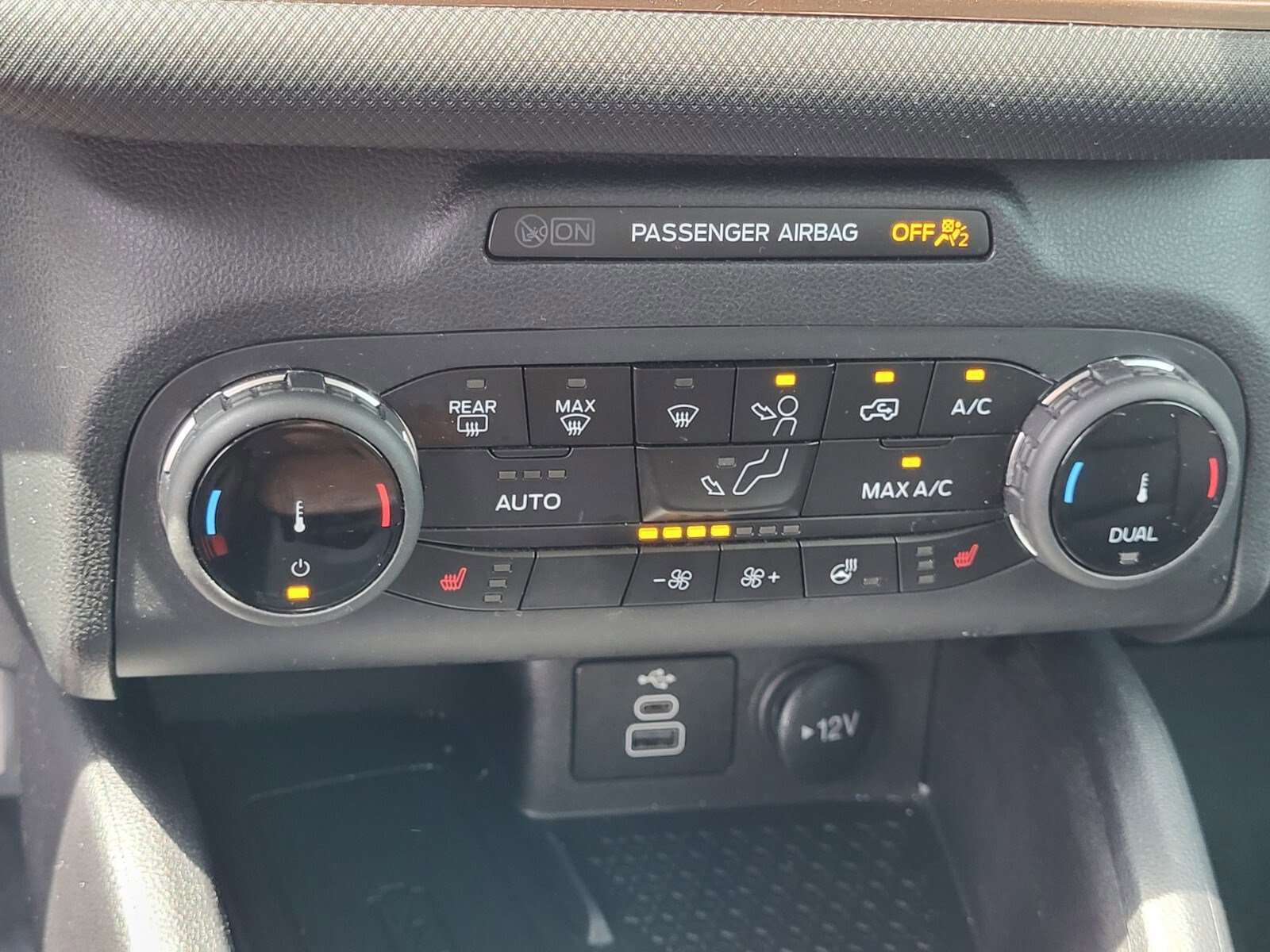 Certified 2024 Ford Bronco Sport Outer Banks w/ Tech Package image 23