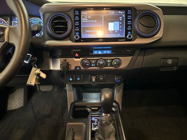 Used 2022 Toyota Tacoma SR5 w/ Technology Package RWD image 25