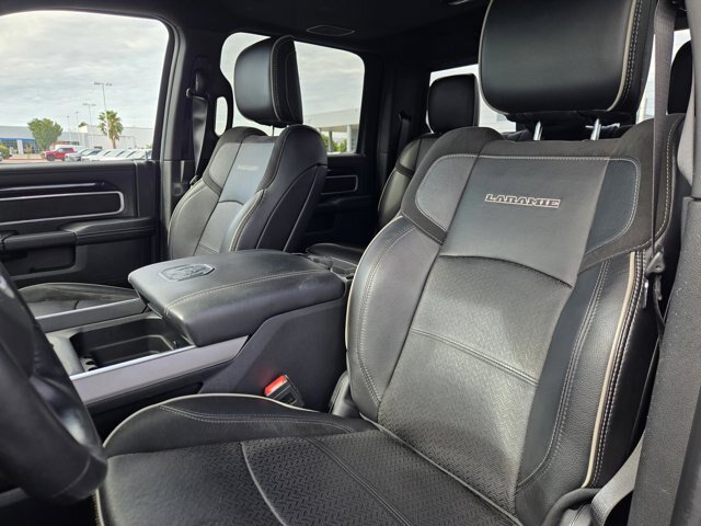 Used 2023 RAM 2500 Laramie w/ Night Edition AWD/4WD image 19