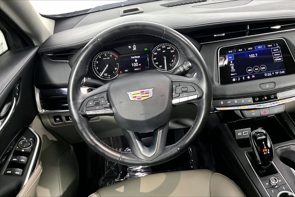 Used 2023 Cadillac XT4 Luxury FWD image 5