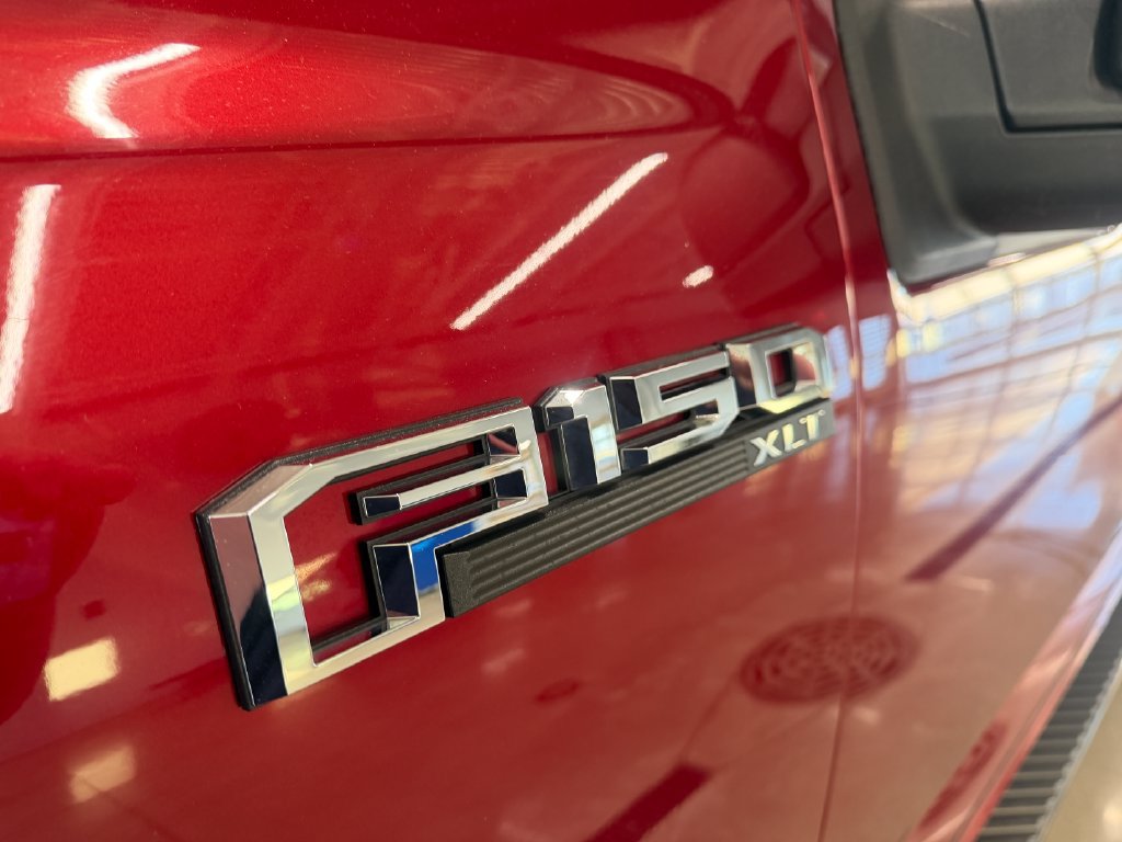 Certified 2019 Ford F150 XLT w/ Equipment Group 302A Luxury AWD/4WD image 11