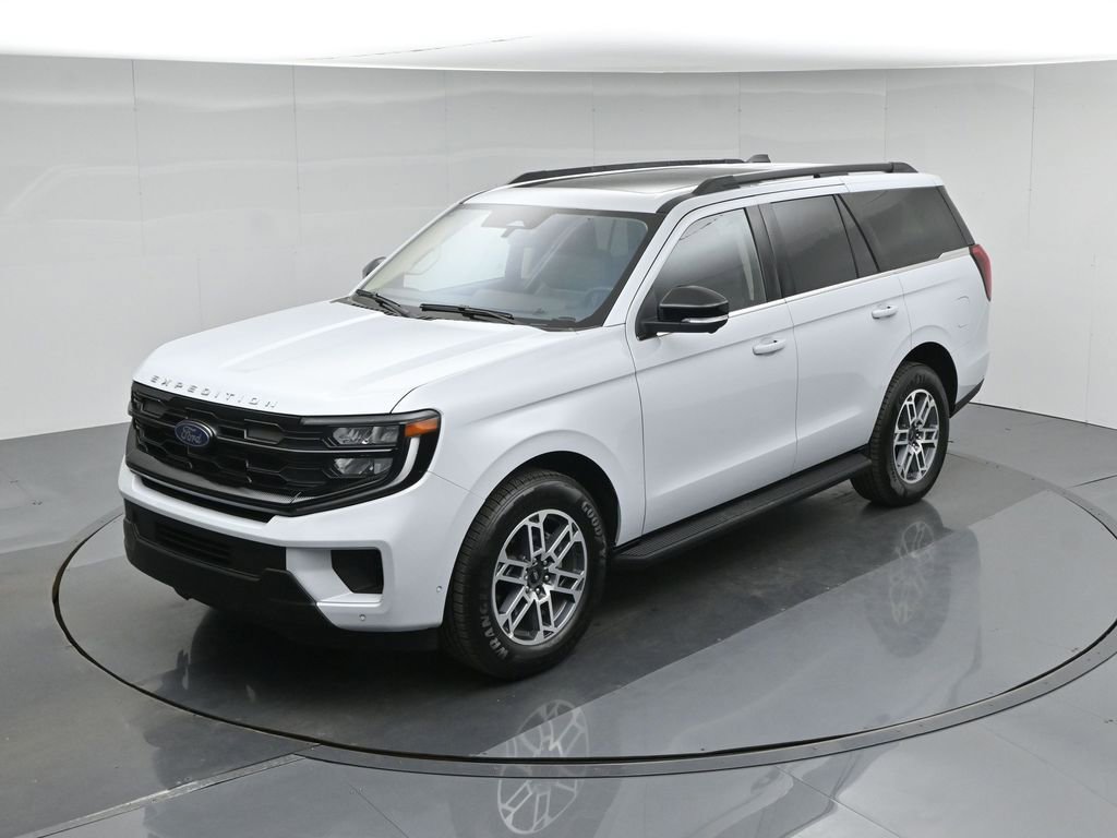 Certified 2025 Ford Expedition Active RWD image 38