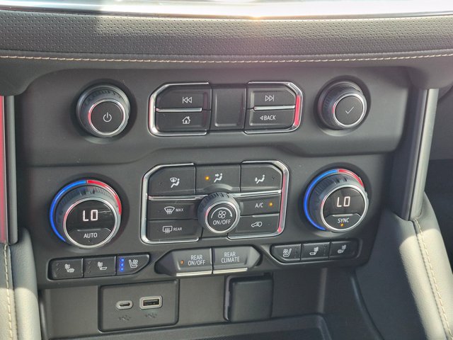 Used 2023 Chevrolet Tahoe Premier RWD image 26