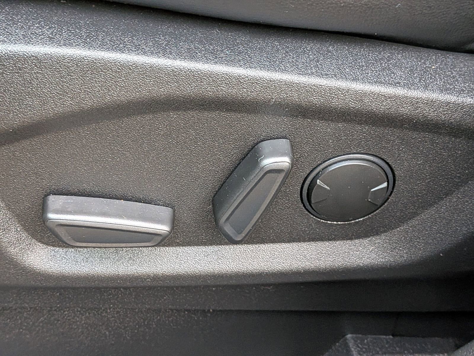 Certified 2024 Ford Edge SEL w/ Convenience Package image 22